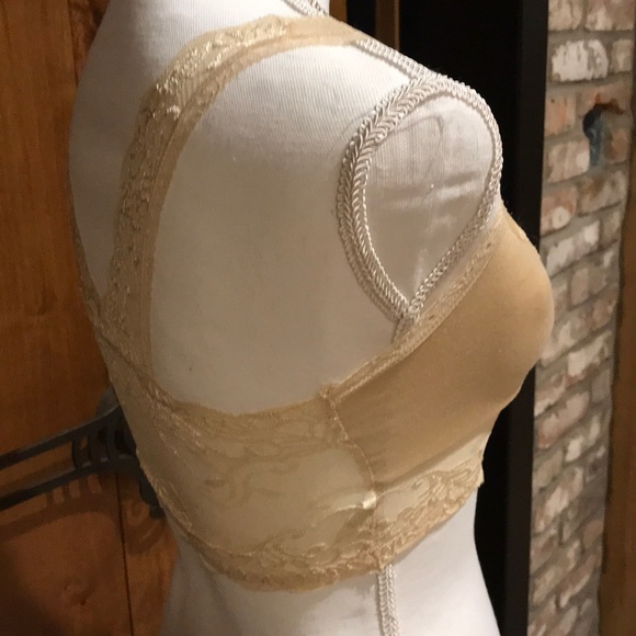 NWT Cream Bralette With Lace One Size - Picture 4 of 5
